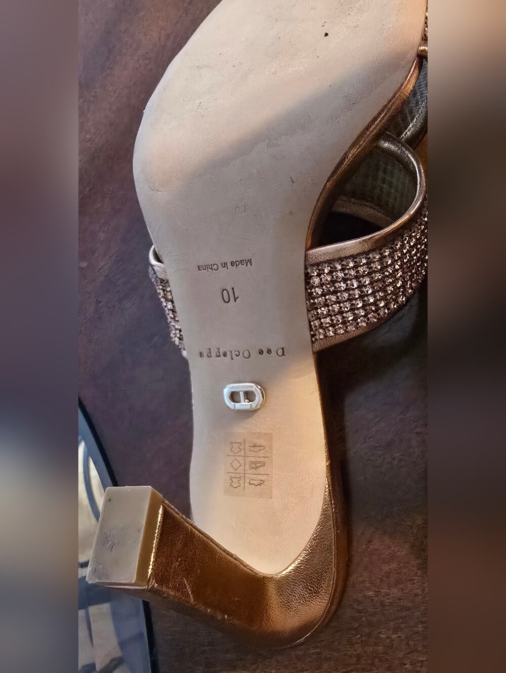 Dee Ocleppo Women's Sz 10 Rose Gold Crystal Slide Heels - Like New - Picture 12 of 12